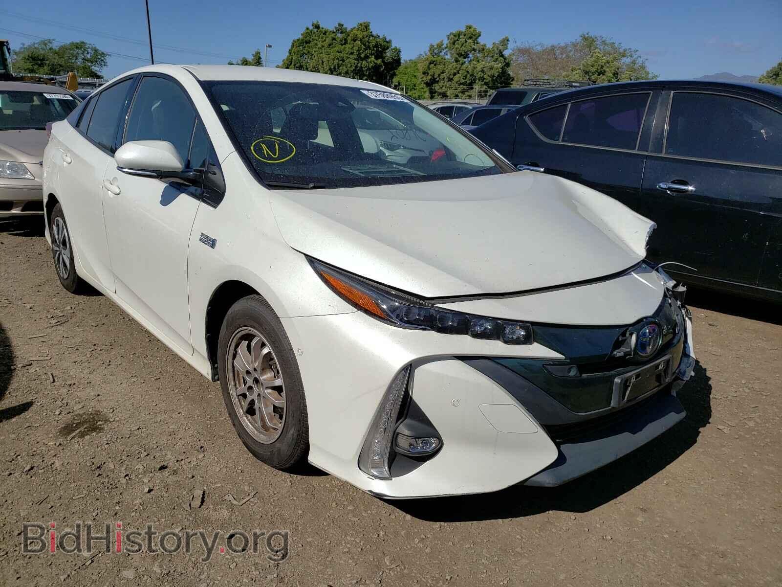 Photo JTDKARFP9H3024385 - TOYOTA PRIUS 2017