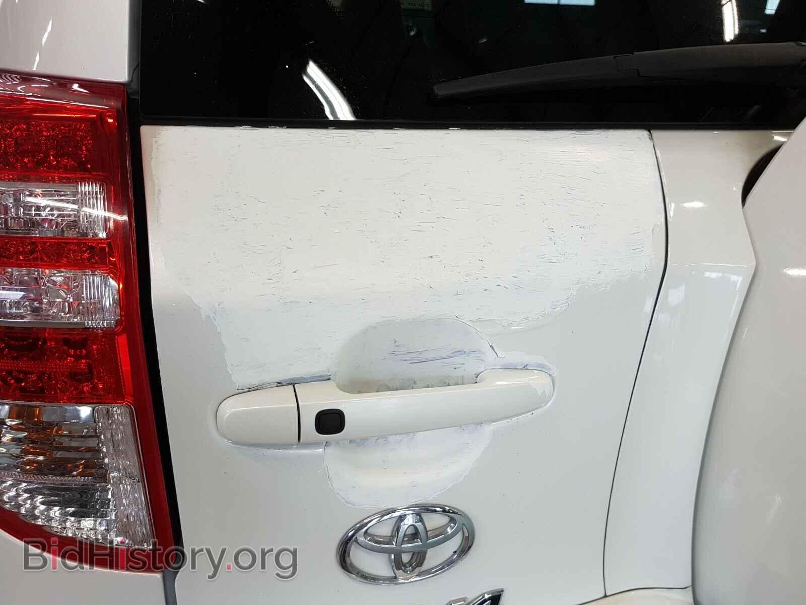 2011 TOYOTA RAV4 - VIN: 2T3DF4DV9BW124697 - Фото 9