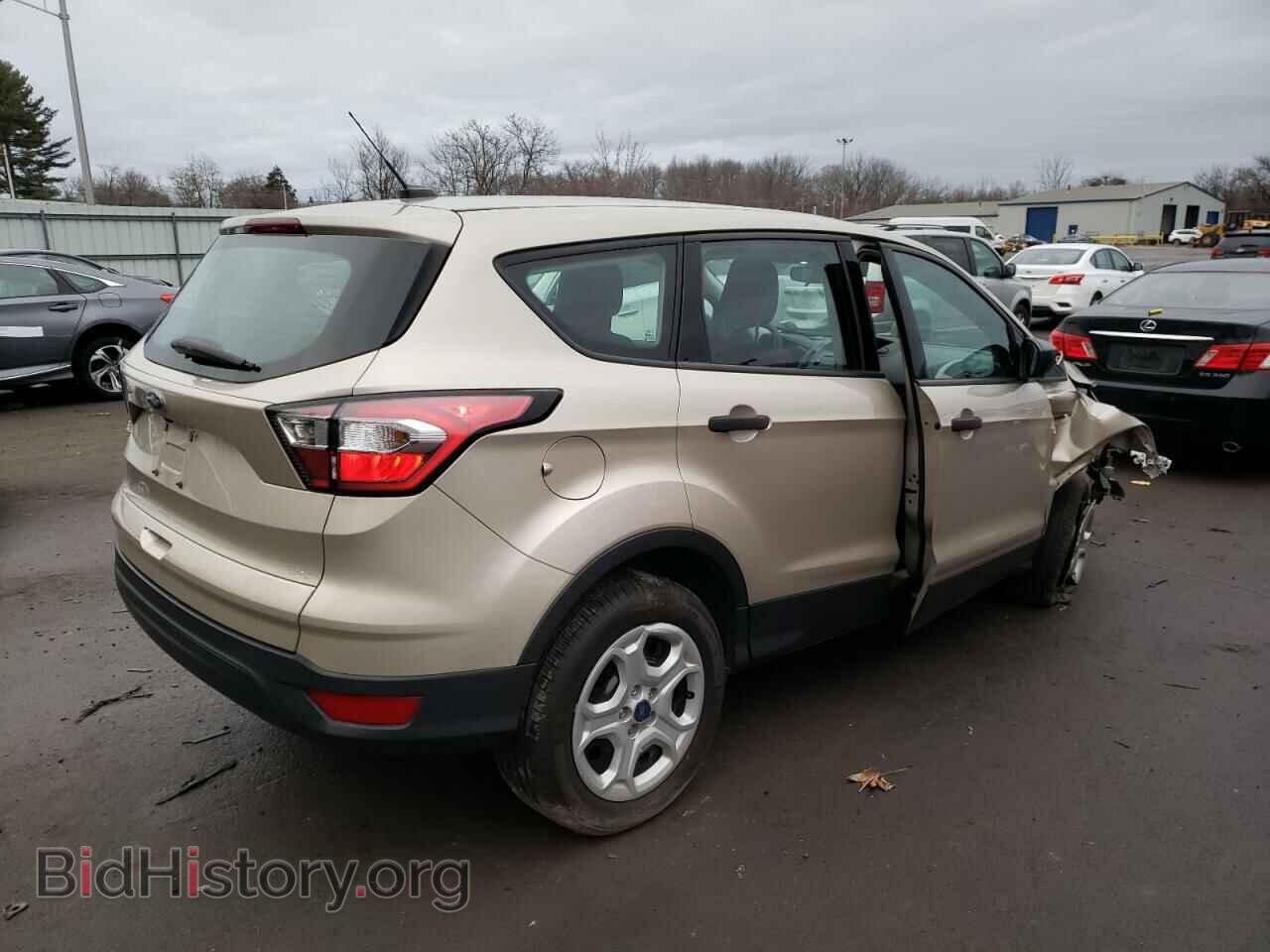 2018 FORD ESCAPE - VIN: 1FMCU0F73JUC95431 - Фото 3