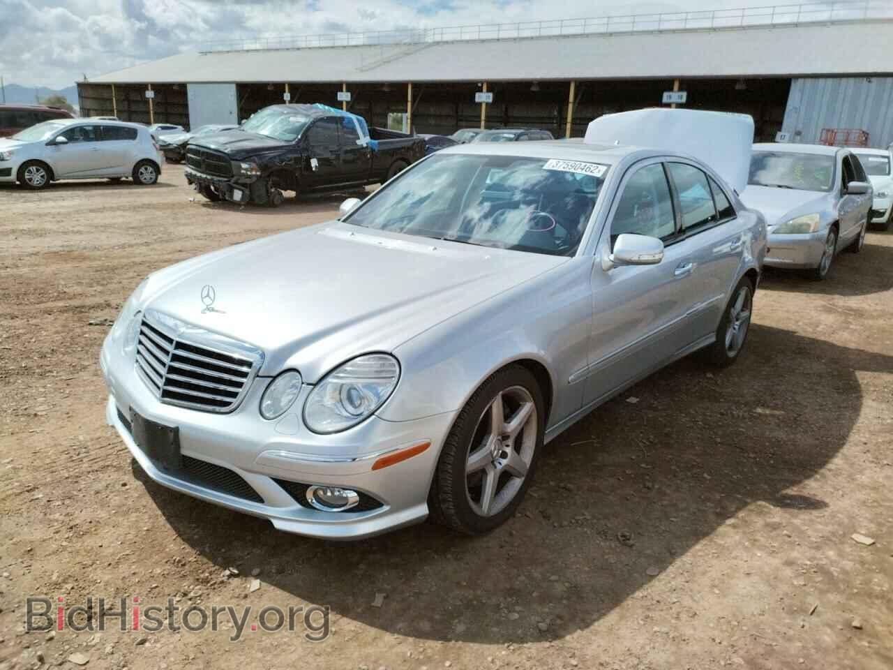 2009 MERCEDES-BENZ E-CLASS - VIN: WDBUF87X49B376251 - Фото 2