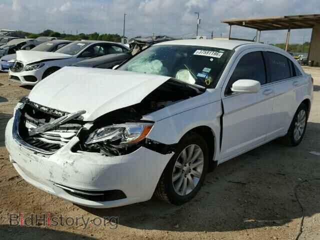 2011 CHRYSLER 200 - VIN: 1C3BC1FB2BN568629 - Фото 2