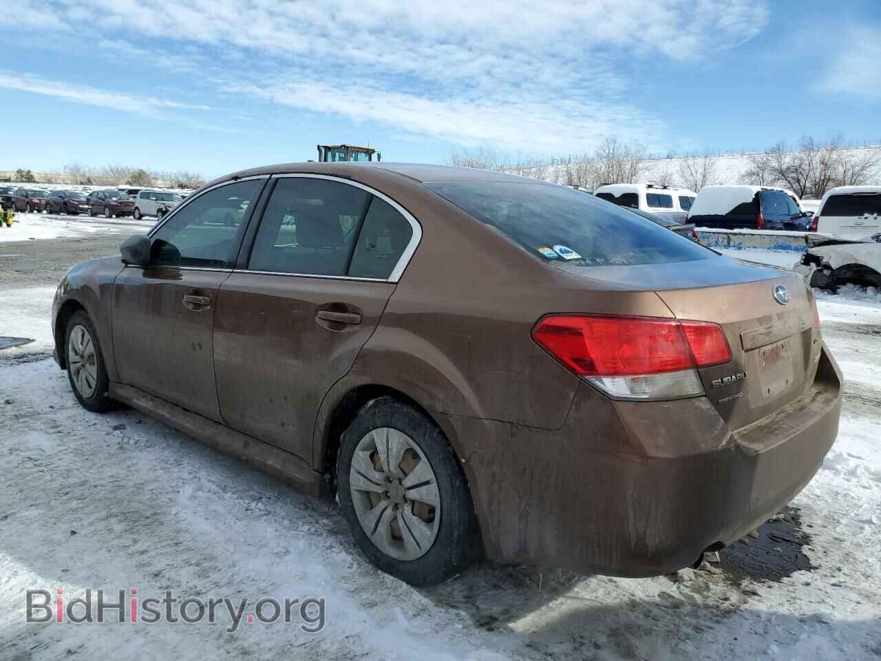 2011 SUBARU LEGACY - VIN: 4S3BMBA67B3214609 - Фото 2
