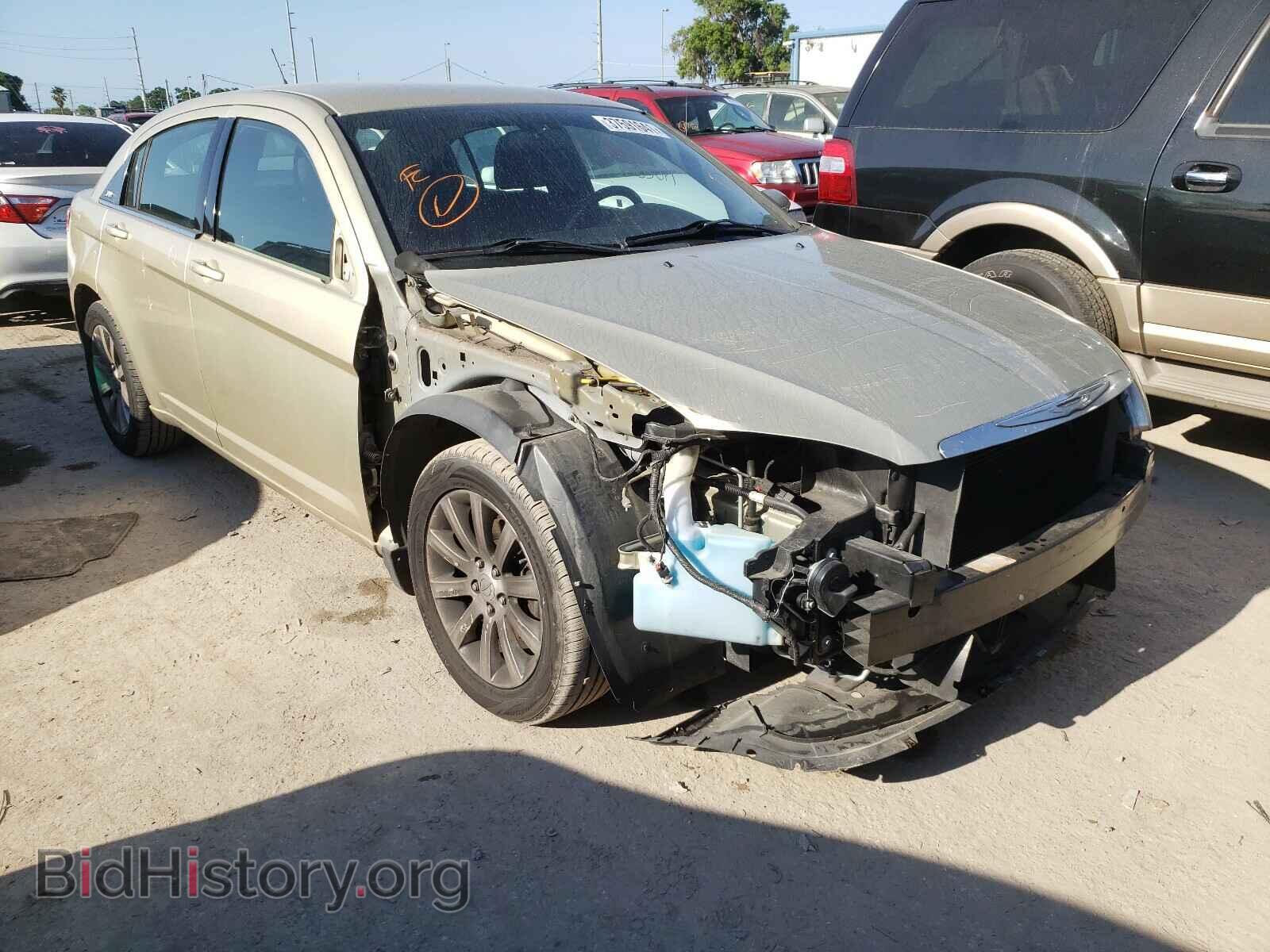 Photo 1C3BC1FG7BN512956 - CHRYSLER 200 2011