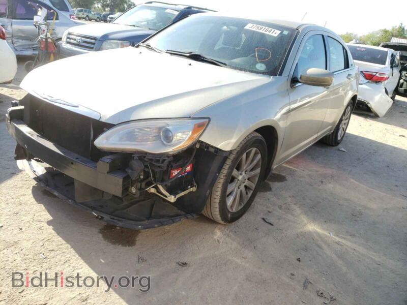 2011 Chrysler 200 (VIN 1C3BC1FG7BN512956) — фото 2 из 10