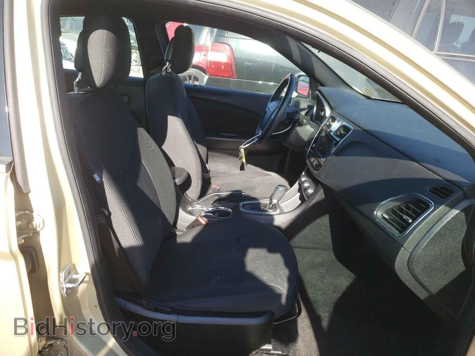 2011 CHRYSLER 200 - VIN: 1C3BC1FG7BN512956 - Фото 5
