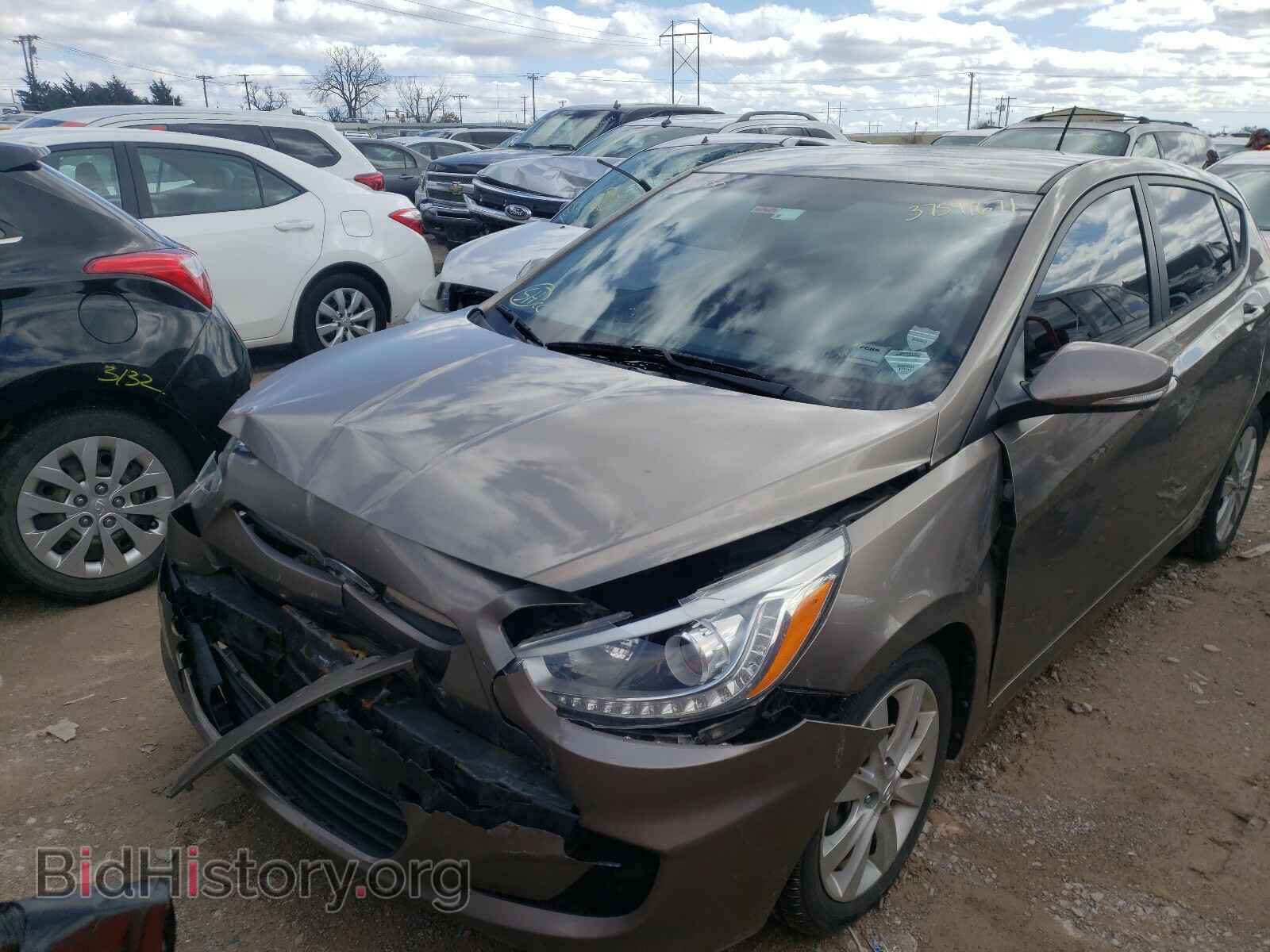 2014 HYUNDAI ACCENT - VIN: KMHCU5AE8EU148000 - Фото 2
