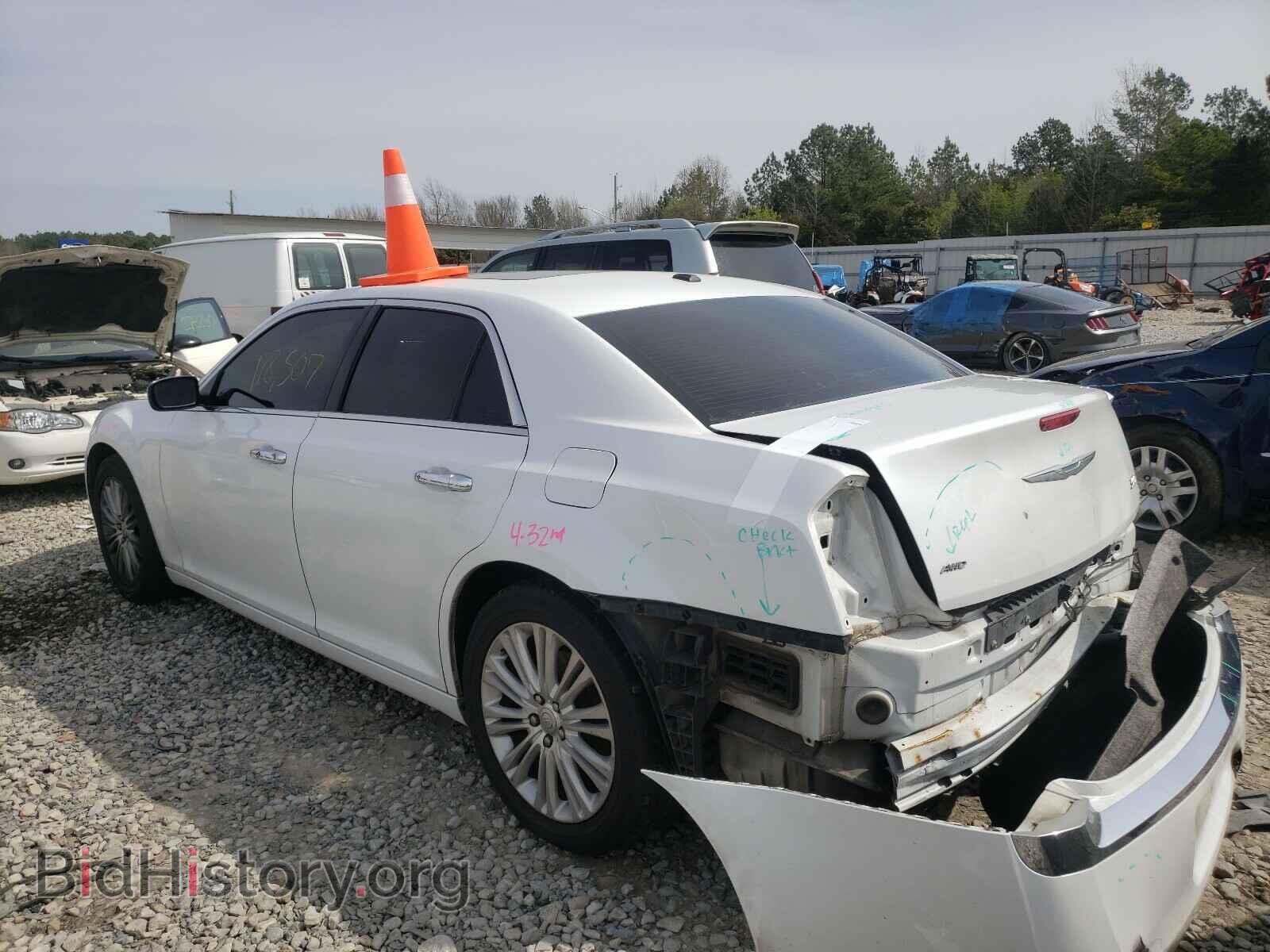 2012 CHRYSLER 300 - VIN: 2C3CCAHG9CH184189 - Фото 3