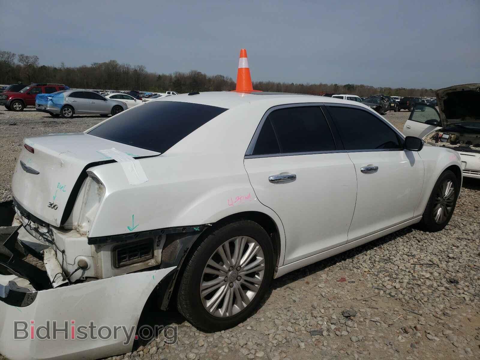 2012 CHRYSLER 300 - VIN: 2C3CCAHG9CH184189 - Фото 4