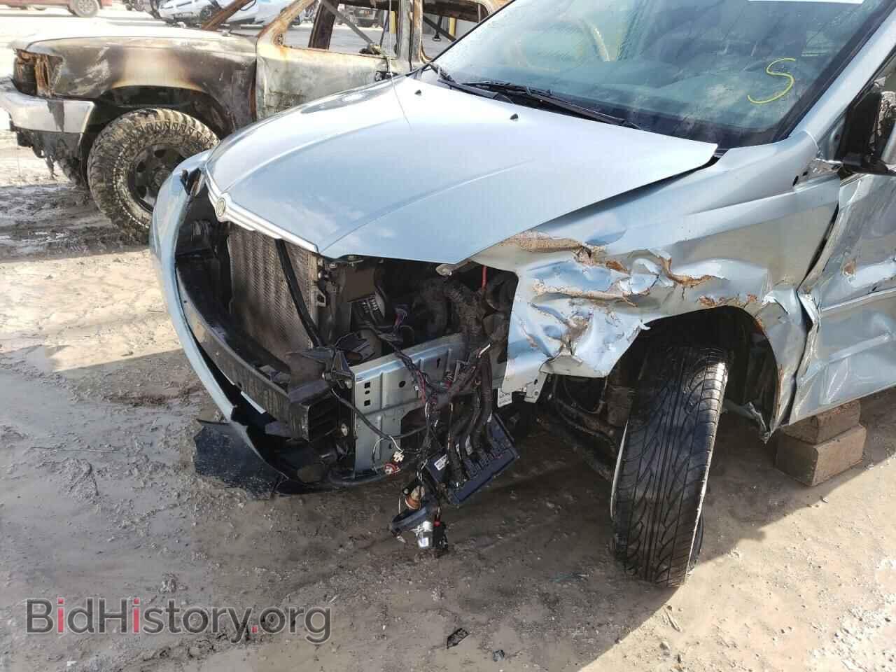 2008 CHRYSLER MINIVAN - VIN: 2A8HR54P08R827732 - Фото 9
