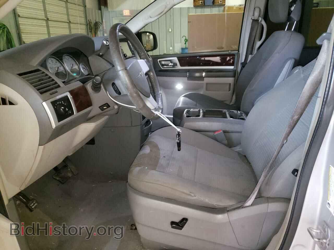 2010 CHRYSLER MINIVAN - VIN: 2A4RR5D13AR400116 - Photo 7