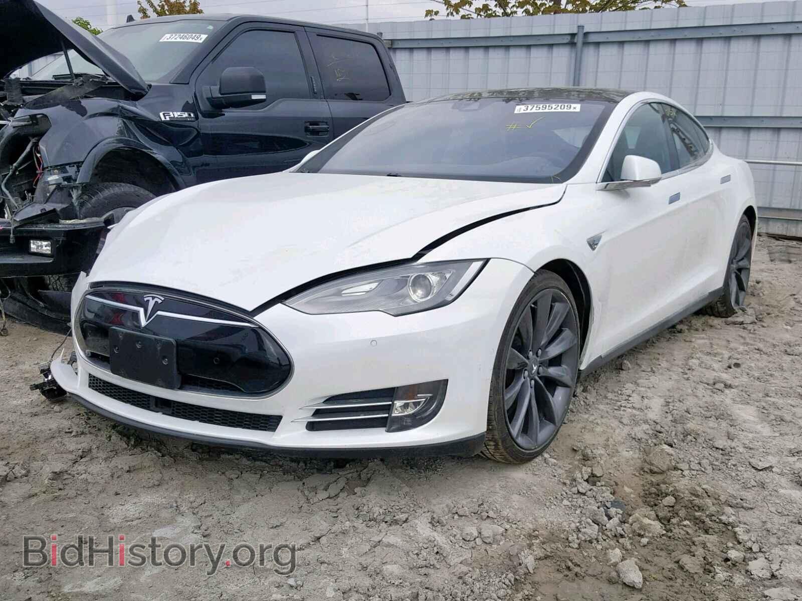 2015 TESLA MODEL S - VIN: 5YJSA1E28FF119866 - Photo 2