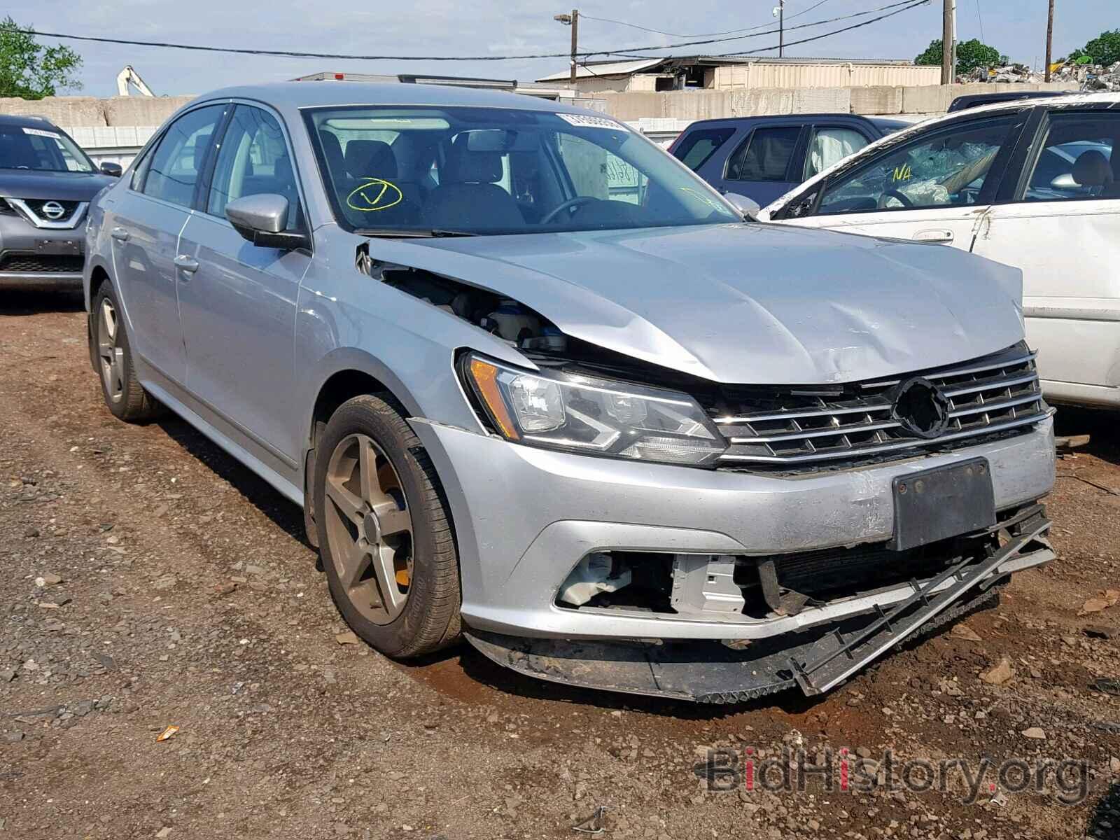 Photo 1VWAT7A36GC016237 - VOLKSWAGEN PASSAT 2016