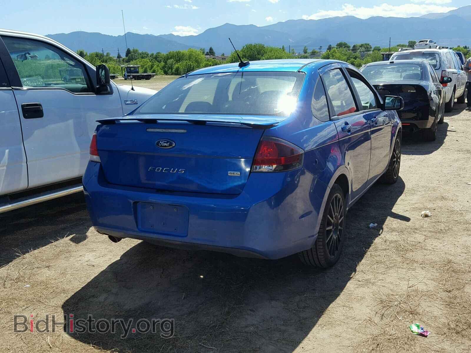 2011 FORD FOCUS - VIN: 1FAHP3GN1BW107176 - Фото 4