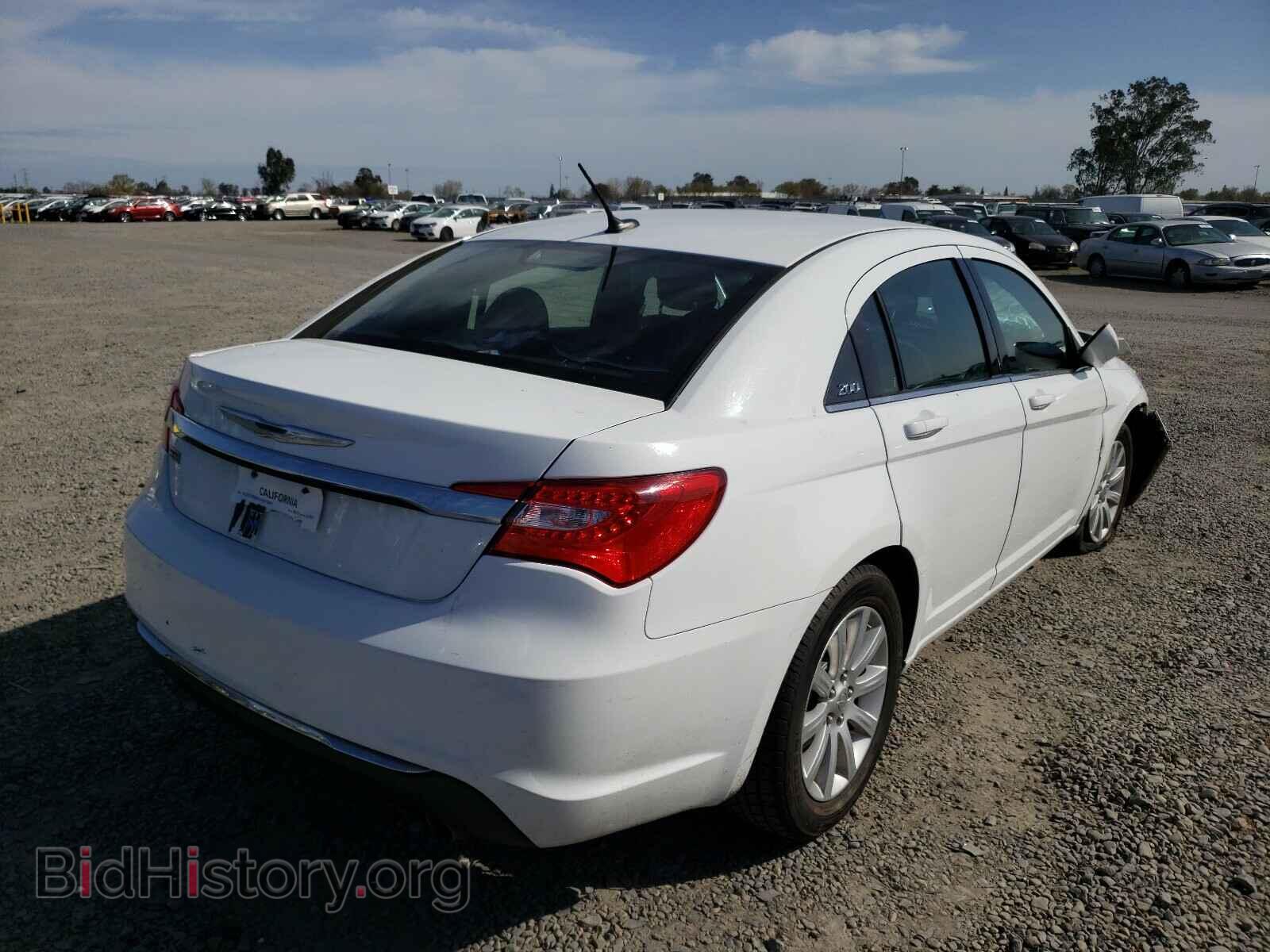 2013 CHRYSLER 200 - VIN: 1C3CCBBG1DN678084 - Фото 4