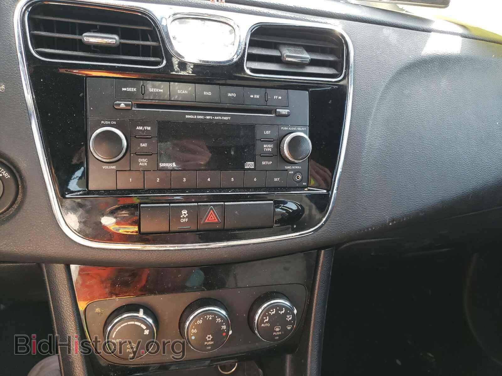 2013 CHRYSLER 200 - VIN: 1C3CCBBG1DN678084 - Фото 9