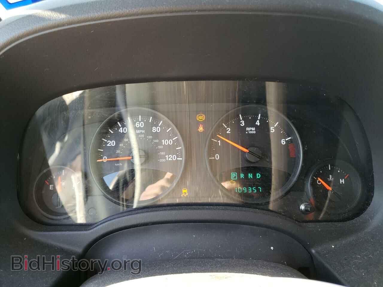 2011 JEEP COMPASS - VIN: 1J4NF1FB1BD257743 - Photo 9