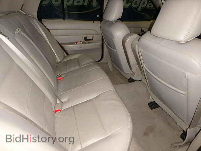 2007 FORD CROWN VIC - VIN: 2FAFP74V67X102943 - Фото 6
