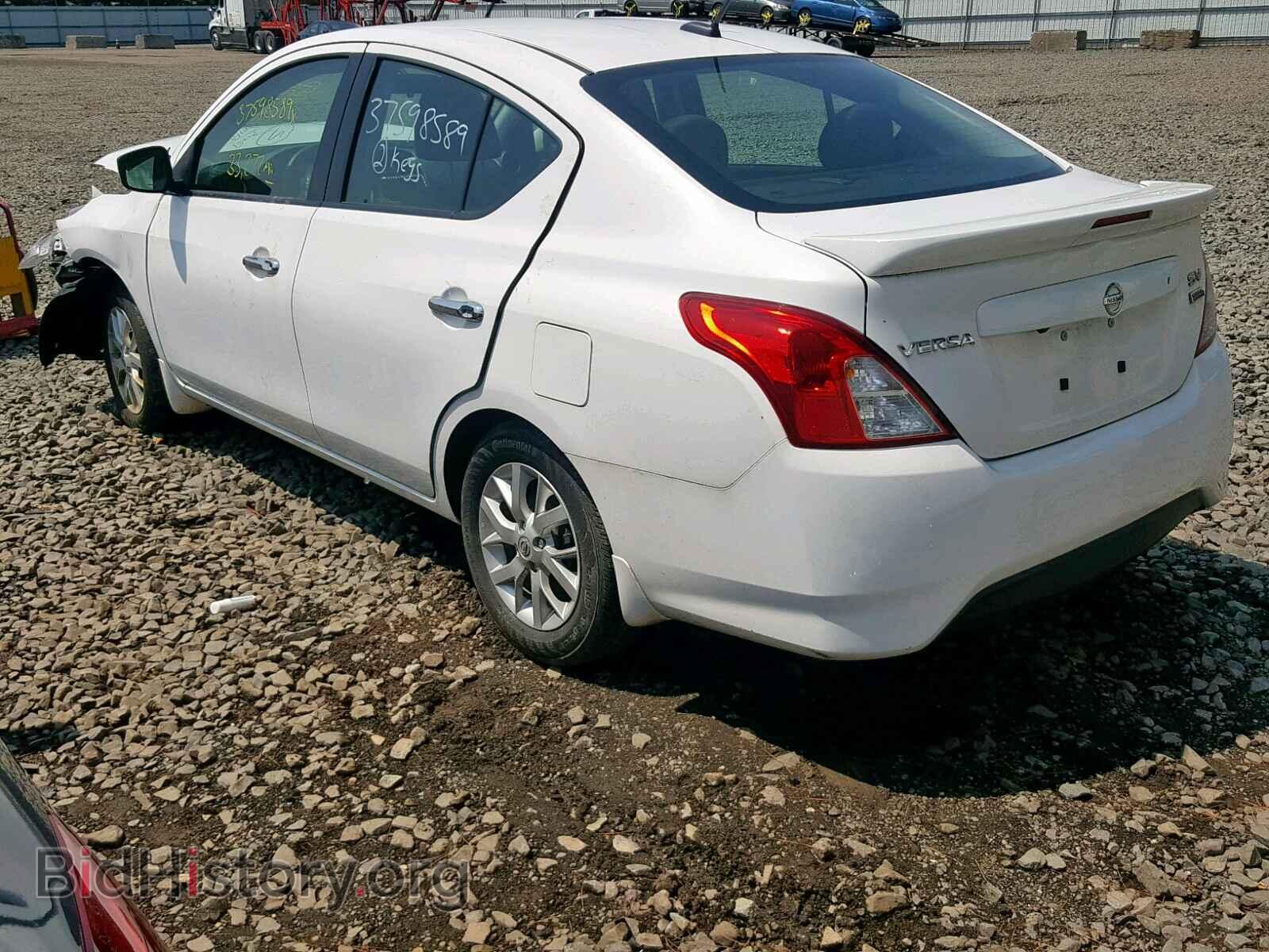 2017 NISSAN VERSA - VIN: 3N1CN7AP4HL807366 - Фото 3