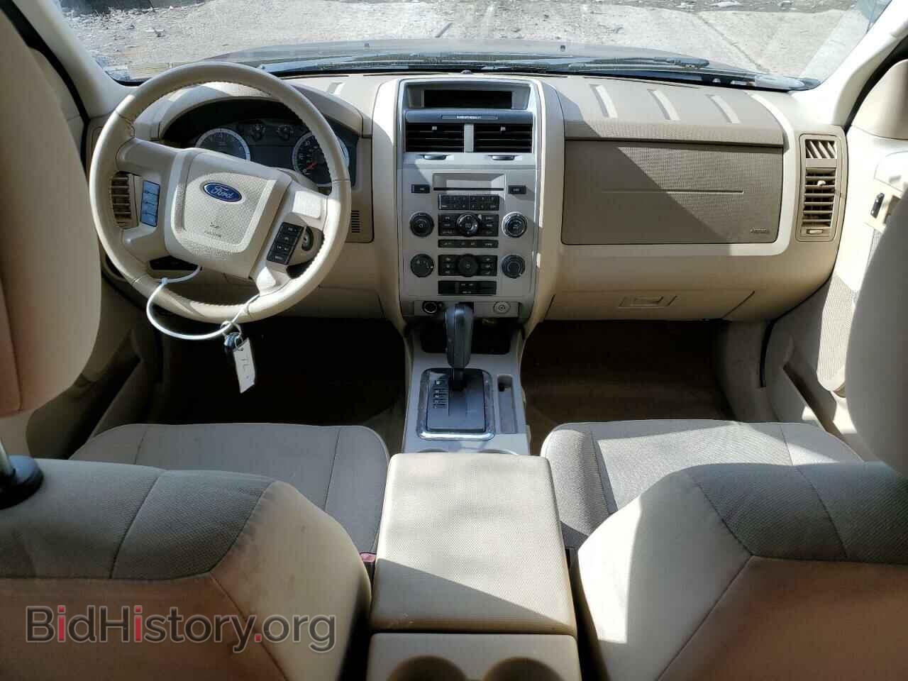 2011 FORD ESCAPE - VIN: 1FMCU9D77BKC59228 - Фото 8