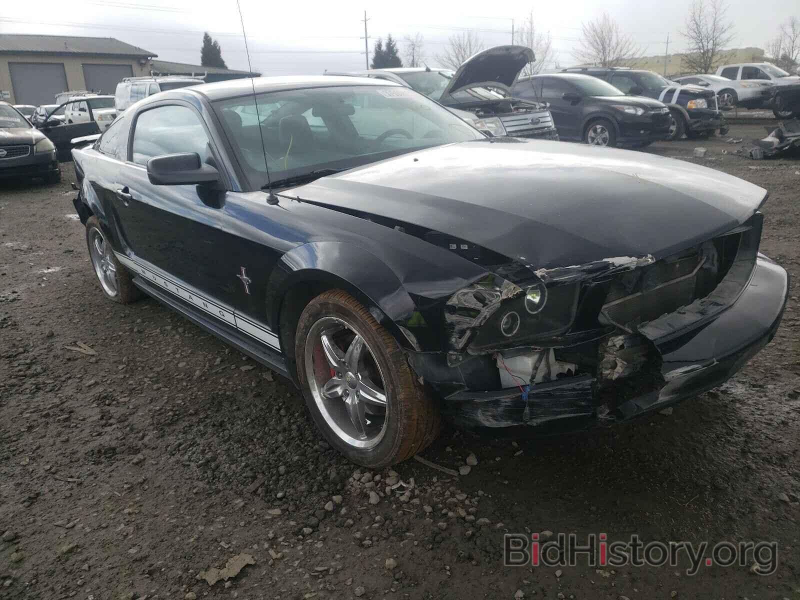 Photo 1ZVFT80N575207926 - FORD MUSTANG 2007