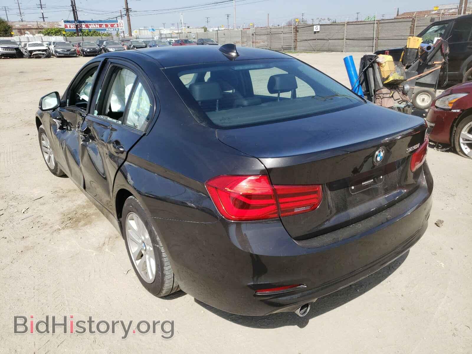 2016 BMW 3 SERIES - VIN: WBA8E1G58GNU11913 - Фото 3
