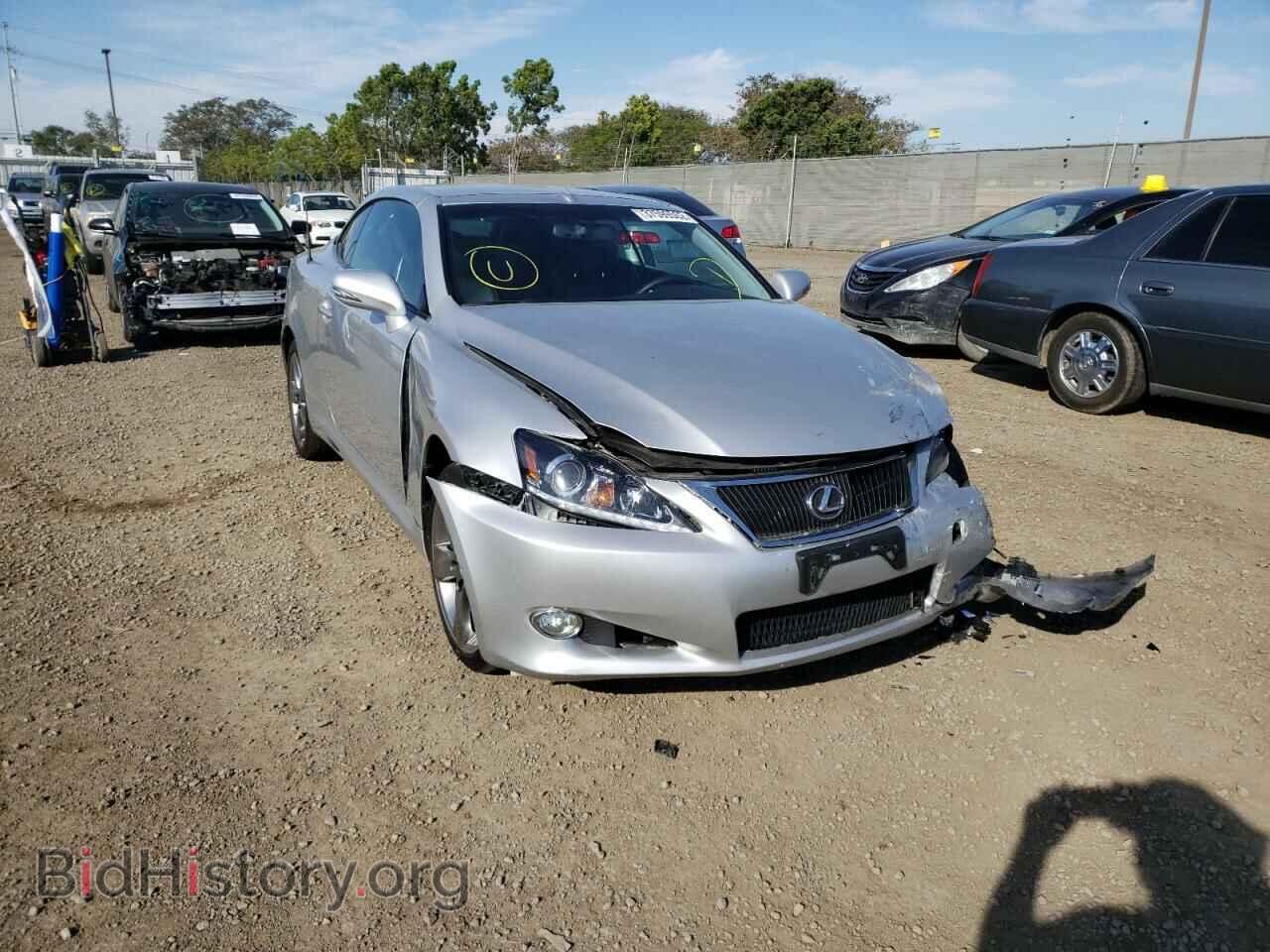 Photo JTHFF2C26B2518850 - LEXUS IS 2011