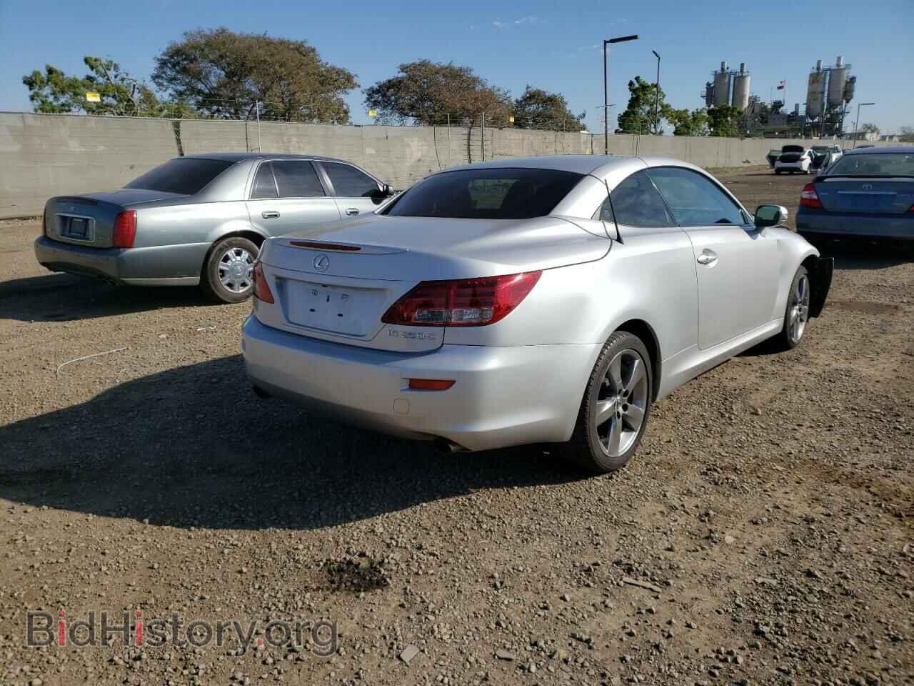 2011 LEXUS IS - VIN: JTHFF2C26B2518850 - Фото 4