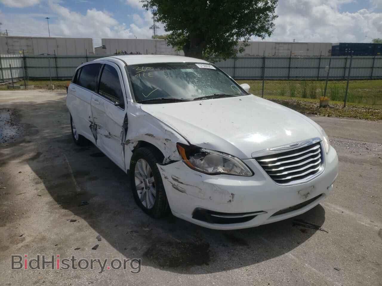 Фотография 1C3CCBBG6DN703643 - CHRYSLER 200 2013