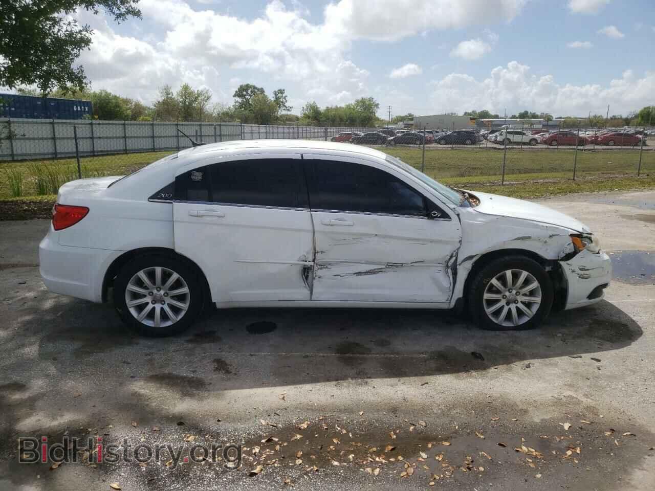 2013 CHRYSLER 200 - VIN: 1C3CCBBG6DN703643 - Фото 9