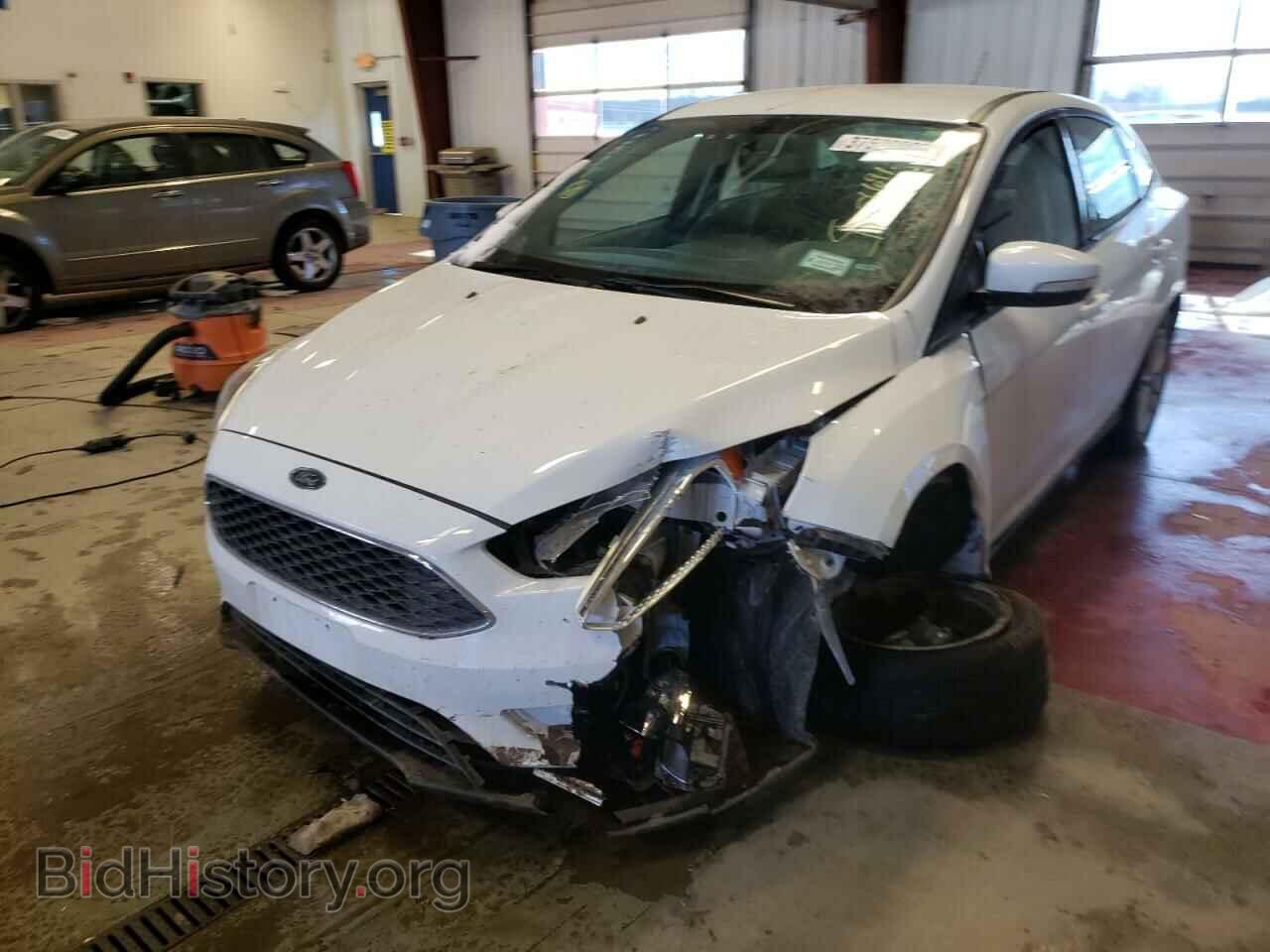 2016 FORD FOCUS - VIN: 1FADP3F20GL243636 - Photo 2