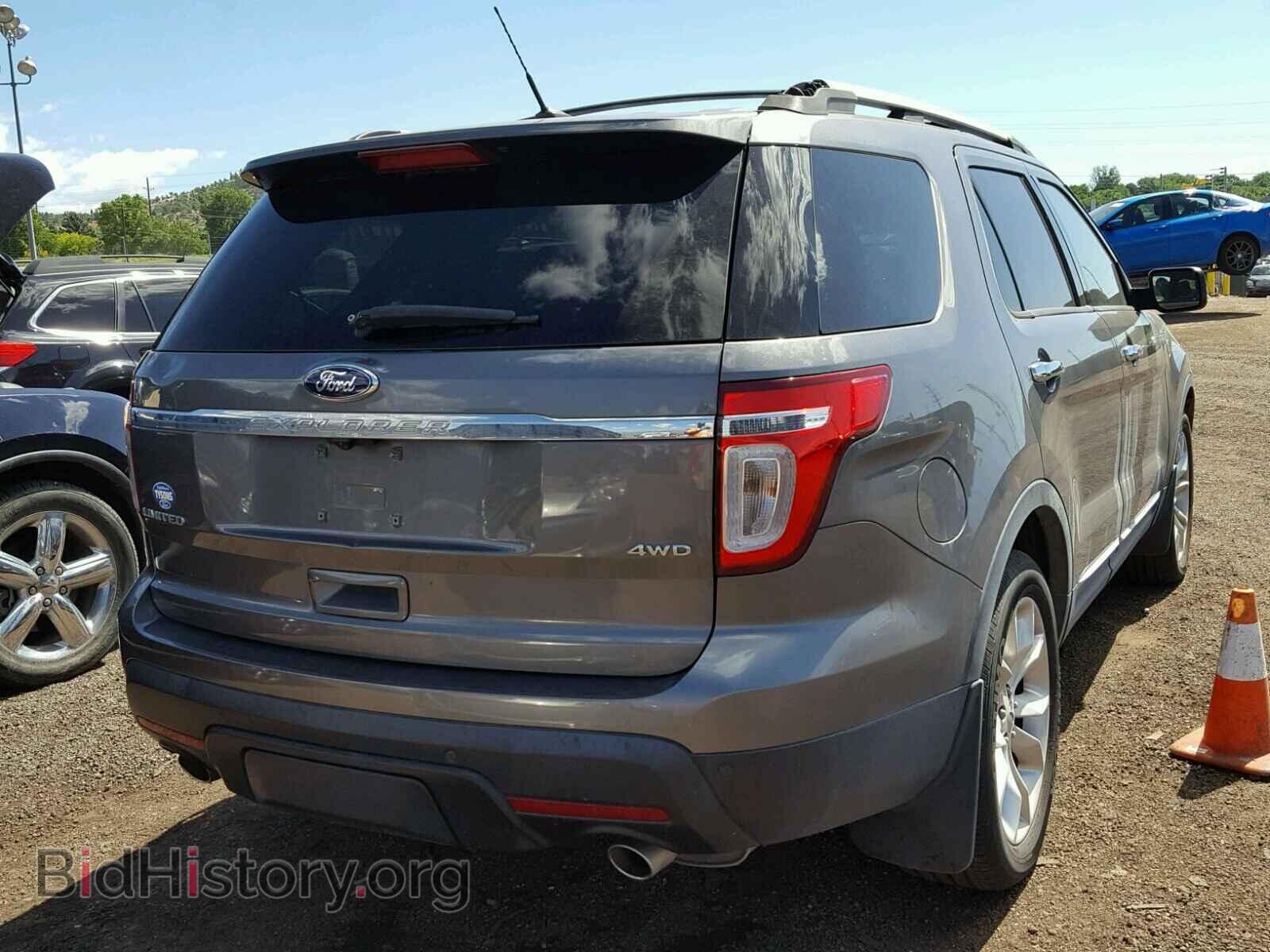 2013 FORD EXPLORER L - VIN: 1FM5K8F85DGA24587 - Photo 4