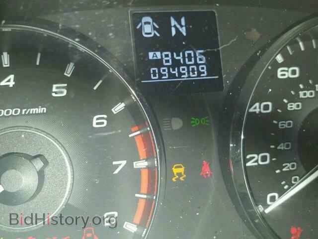 2011 SUBARU OUTBACK - VIN: 4S4BRBCC7B3420948 - Photo 8