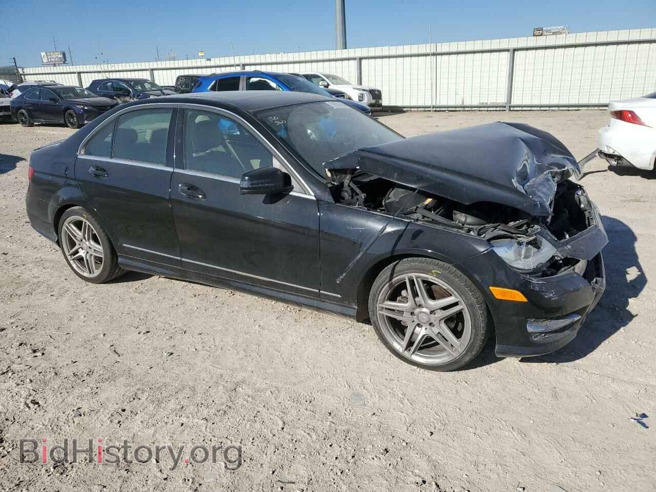 2013 MERCEDES-BENZ C-CLASS - VIN: WDDGF4HB0DA854969 - Фото 4