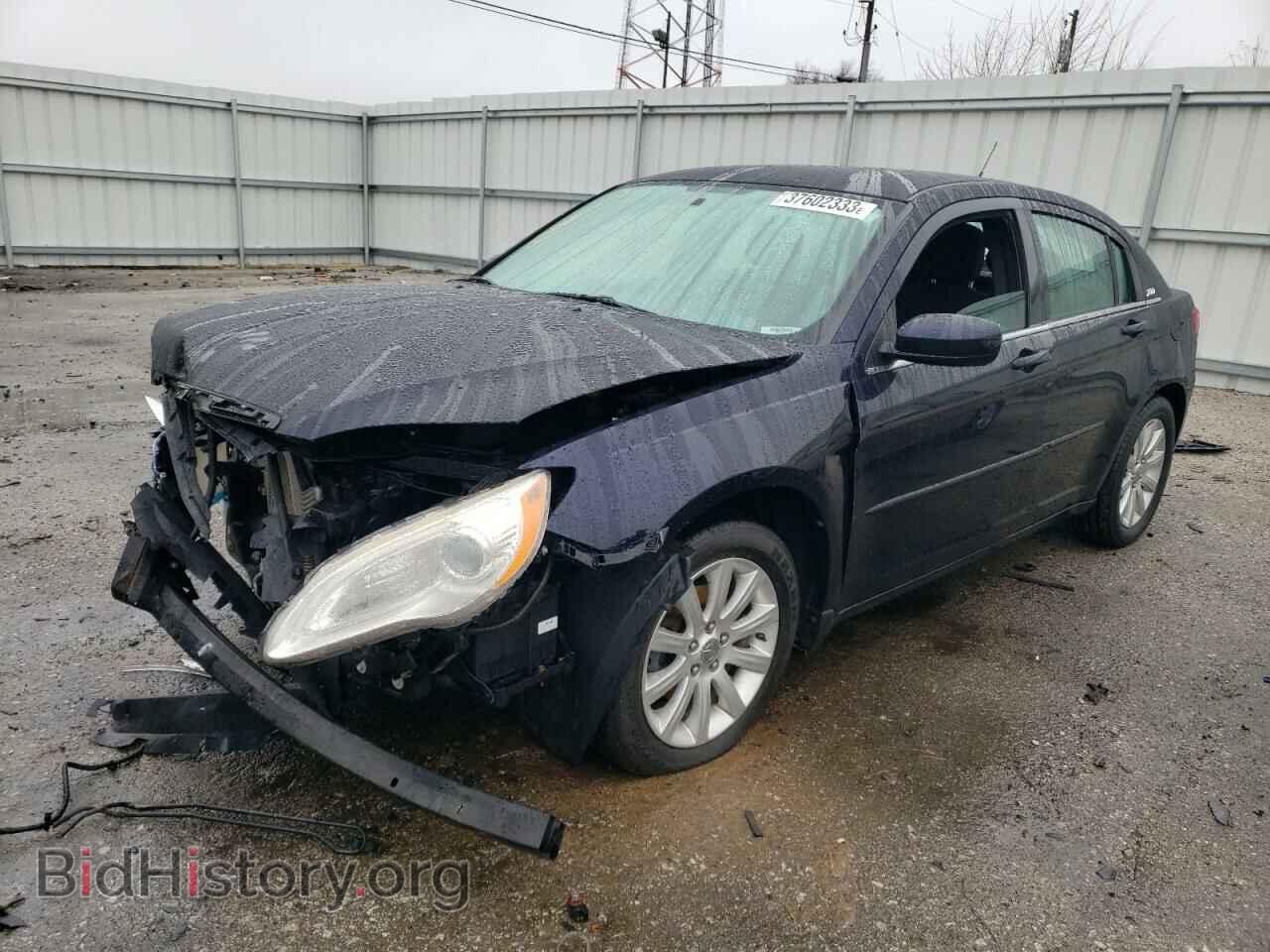 Фотография 1C3BC1FGXBN545465 - CHRYSLER 200 2011