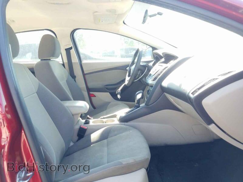 2013 Ford FOCUS (VIN 1FADP3F22DL305646) — photo 5 of 10