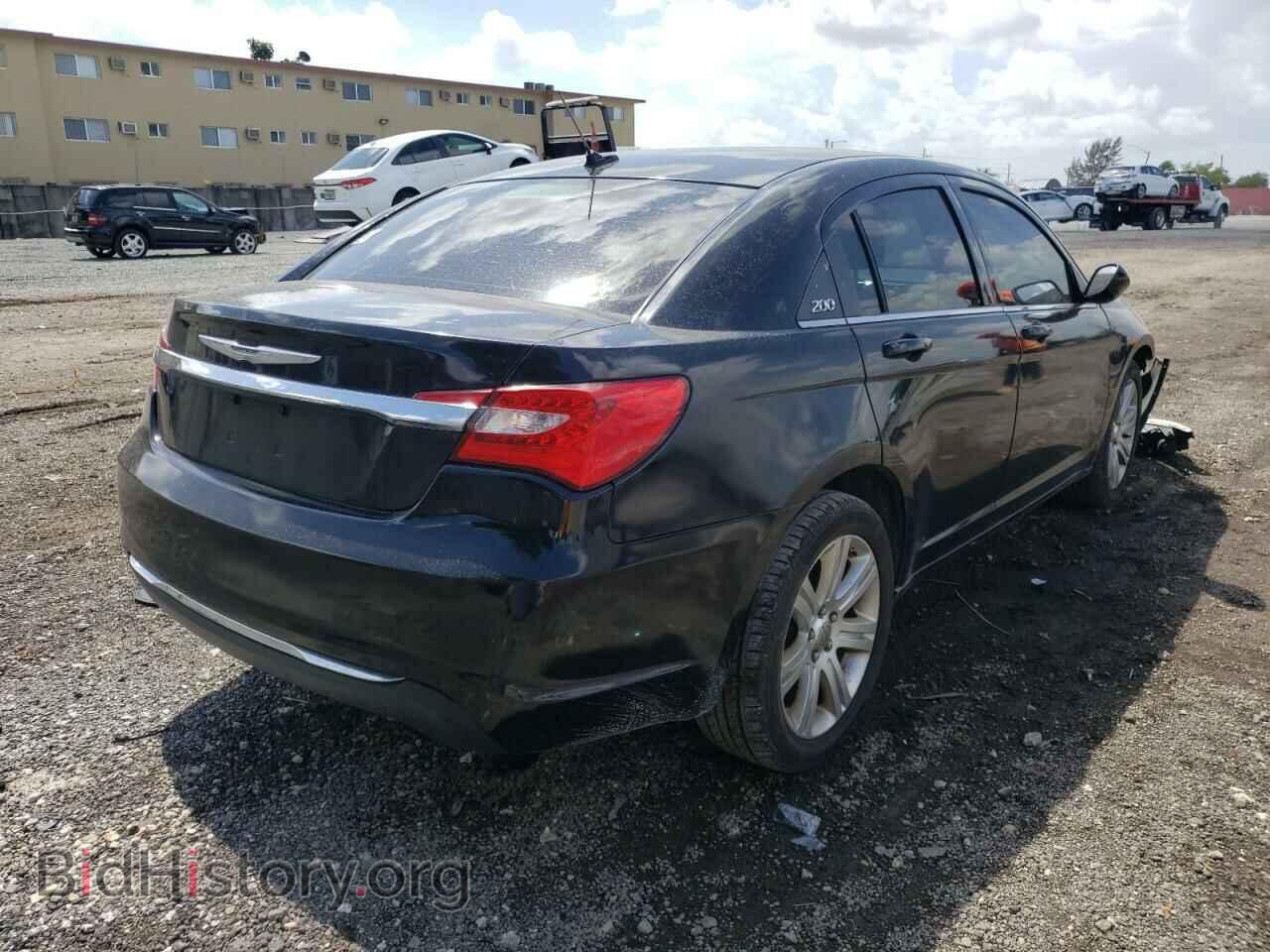 2013 CHRYSLER 200 - VIN: 1C3CCBBB9DN705617 - Фото 4