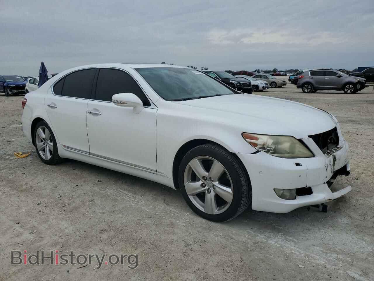 2012 LEXUS LS460 - VIN: JTHBL5EF7C5108714 - Photo 4