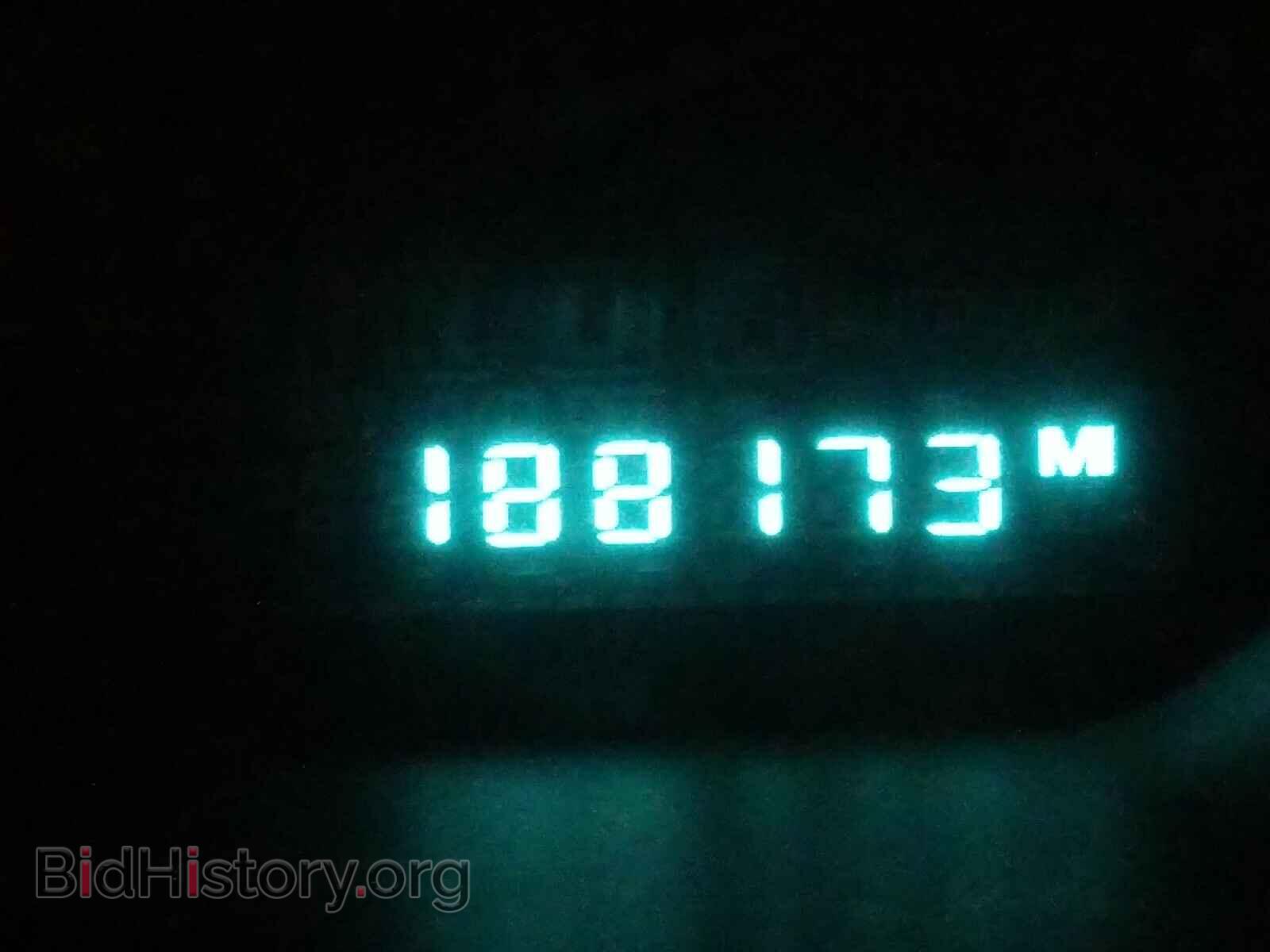 2005 CHRYSLER PACIFICA T - VIN: 2C8GF68405R255489 - Photo 8