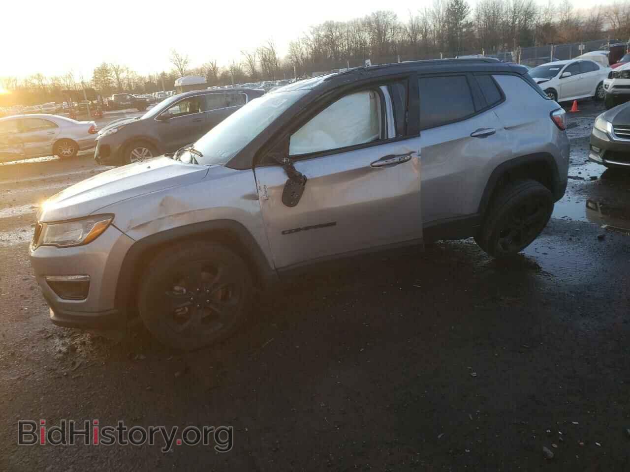 Photo 3C4NJDBB3LT158168 - JEEP COMPASS 2020