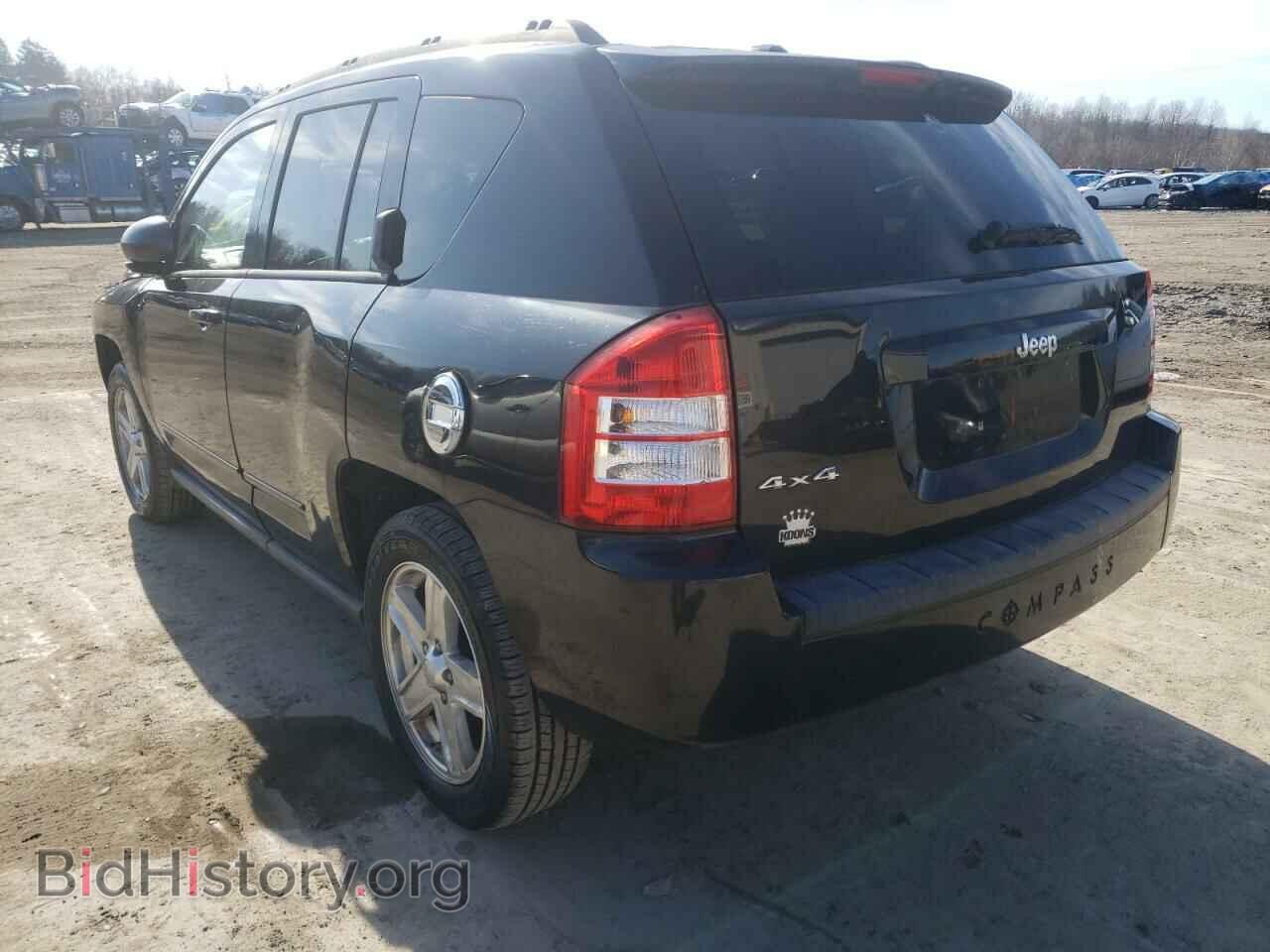 2010 JEEP COMPASS - VIN: 1J4NF4FB5AD505637 - Photo 3