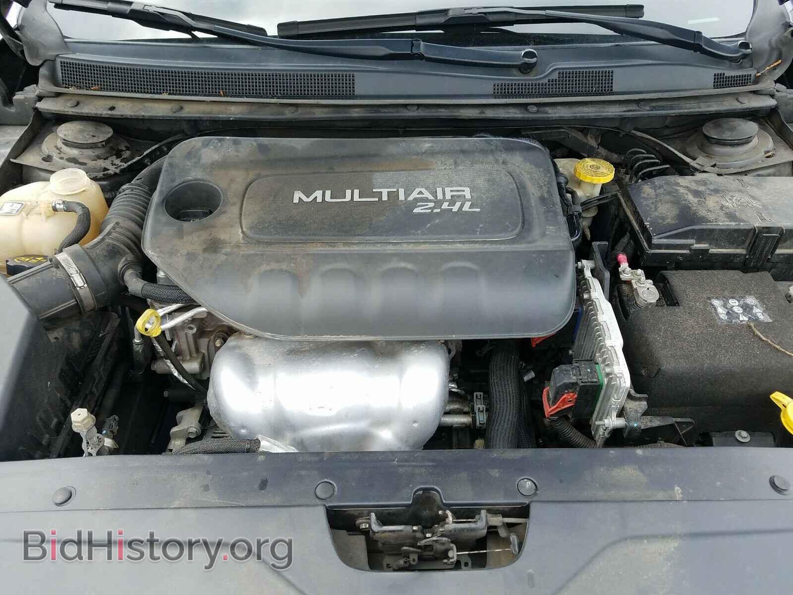 2015 CHRYSLER 200 - VIN: 1C3CCCAB2FN657114 - Фото 7