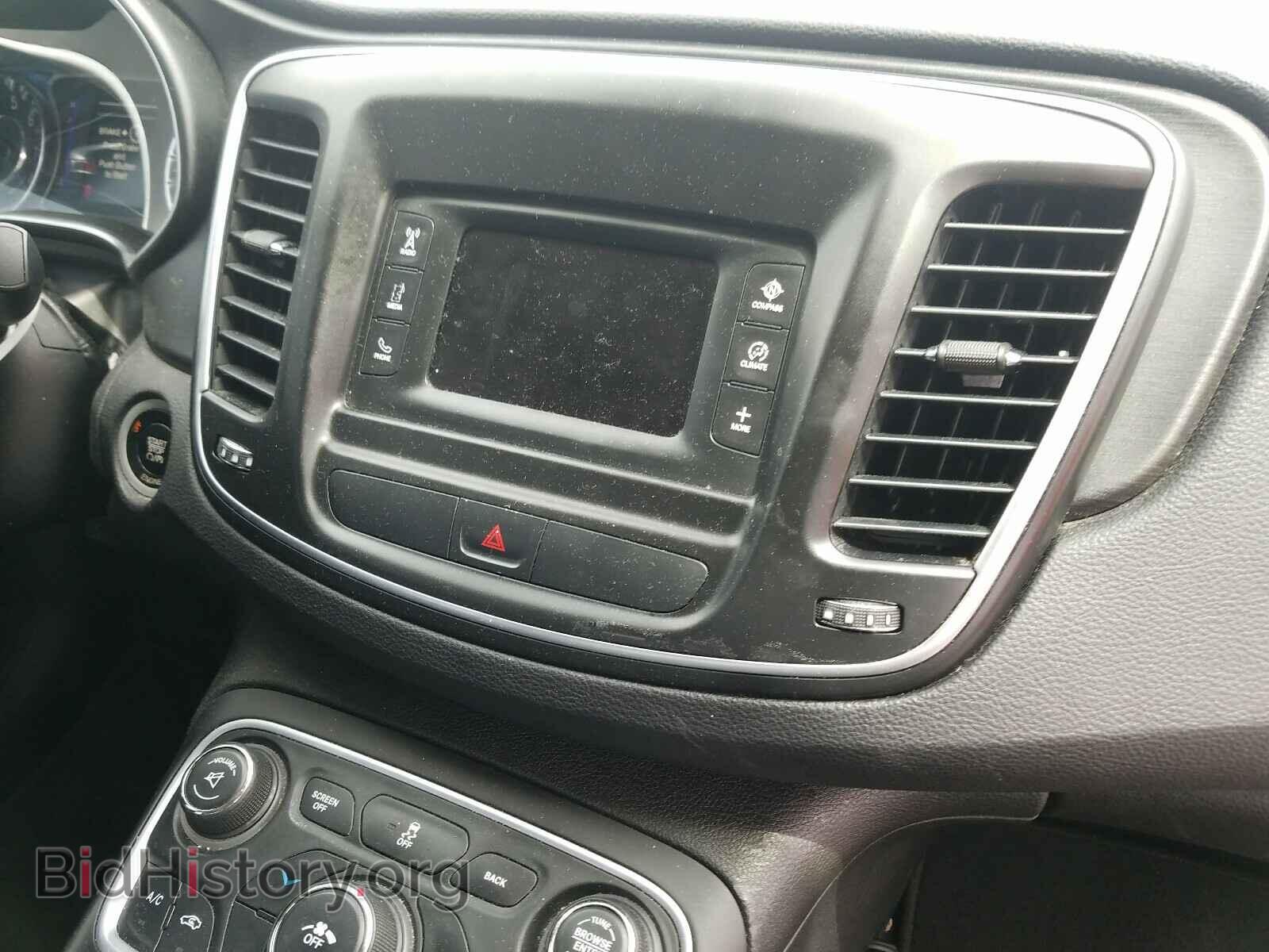 2015 CHRYSLER 200 - VIN: 1C3CCCAB2FN657114 - Фото 9