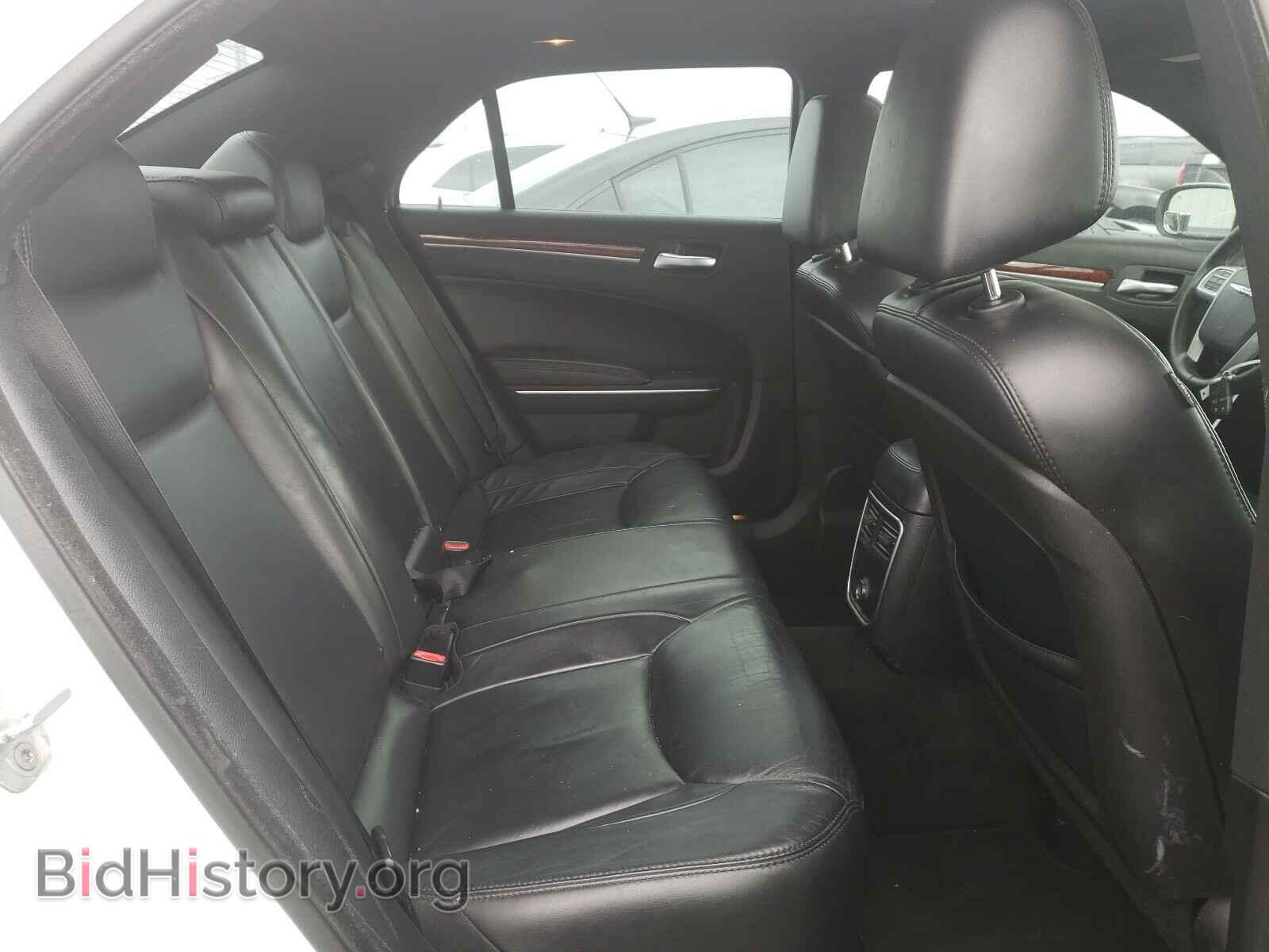2013 CHRYSLER 300 - VIN: 2C3CCARG3DH633981 - Фото 6