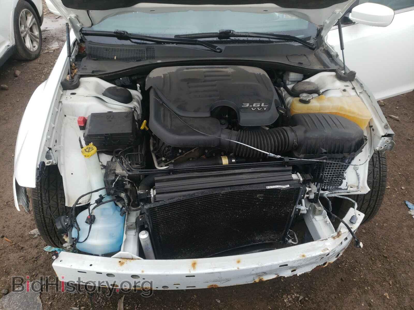 2013 CHRYSLER 300 - VIN: 2C3CCARG3DH633981 - Фото 7