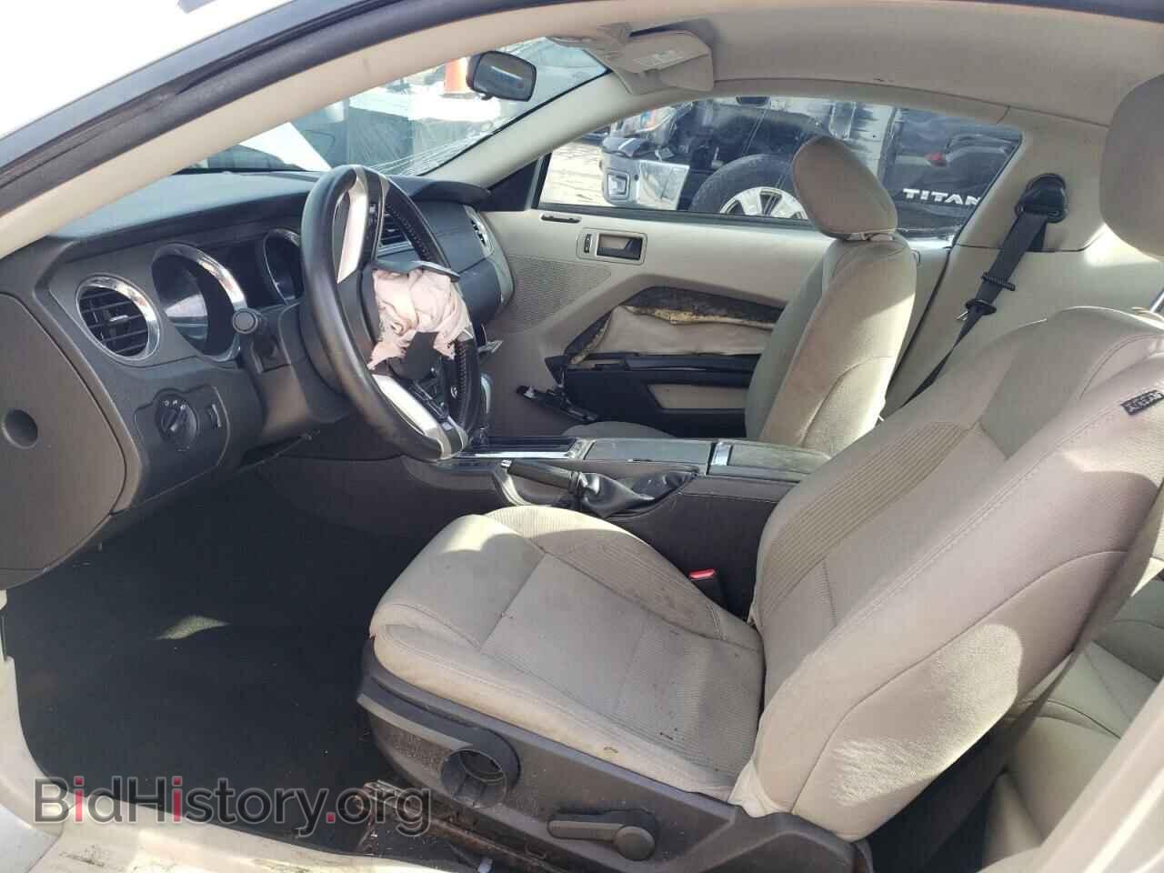 2010 FORD MUSTANG - VIN: 1ZVBP8AN1A5137768 - Фото 7