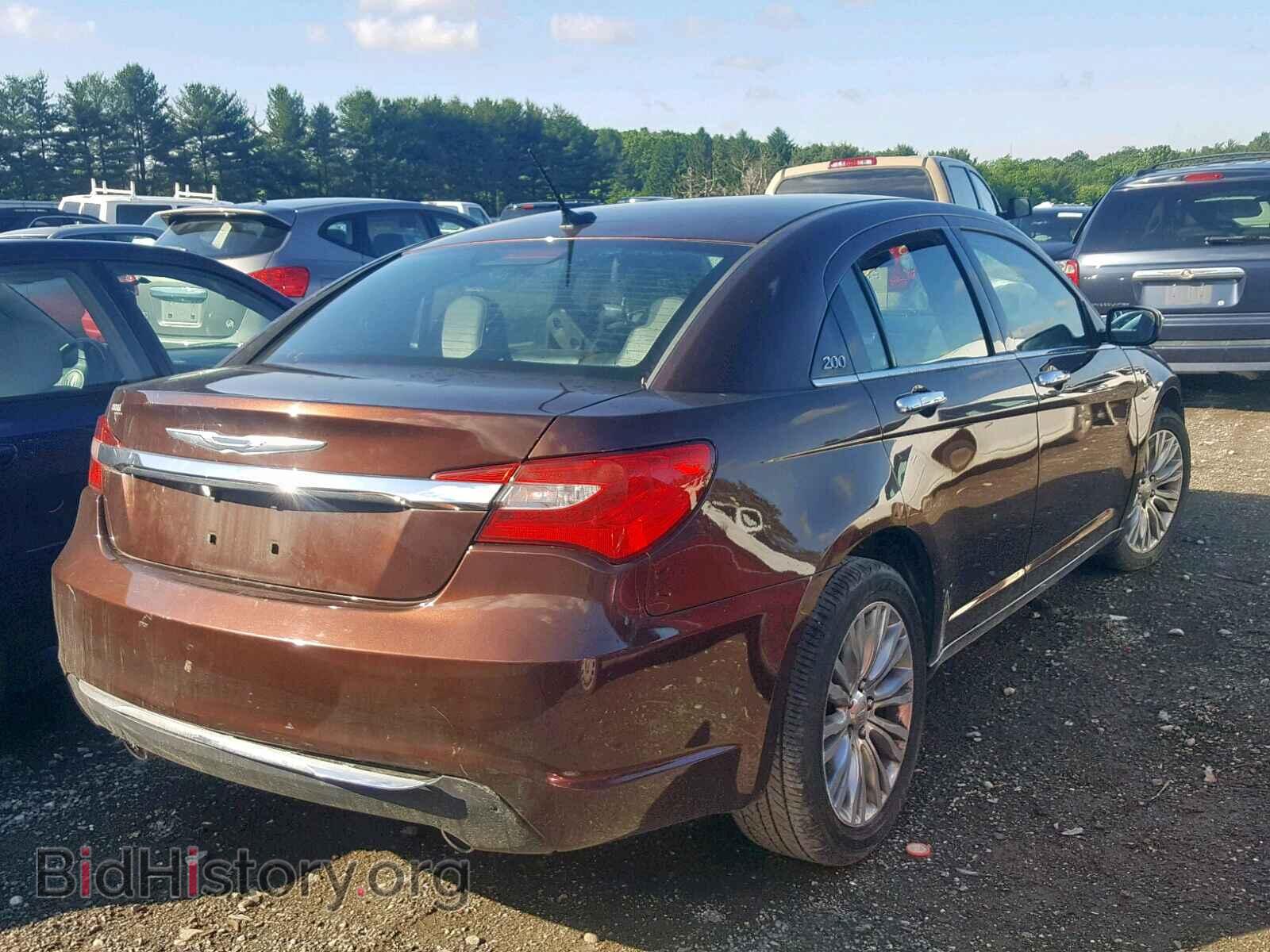 2013 CHRYSLER 200 - VIN: 1C3CCBCG4DN539677 - Photo 4
