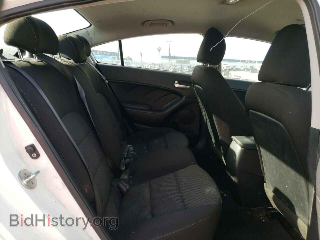 2017 KIA FORTE - VIN: 3KPFK4A77HE136331 - Фото 10