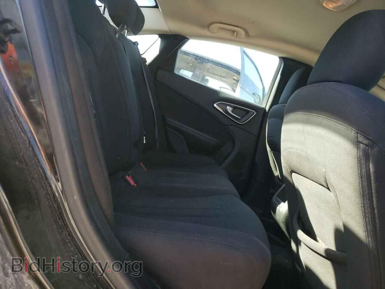 2015 CHRYSLER 200 - VIN: 1C3CCCAB4FN753178 - Фото 10
