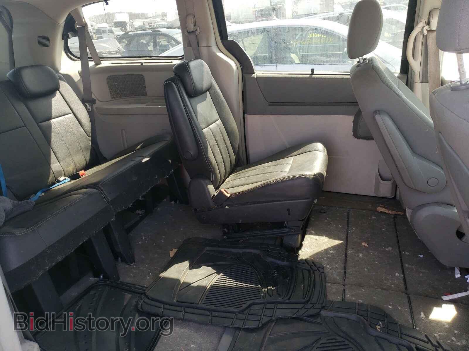 2010 CHRYSLER MINIVAN - VIN: 2A4RR5D17AR151321 - Фото 6