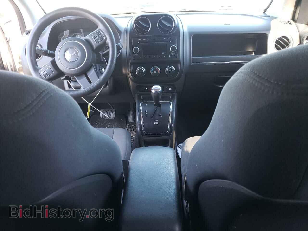 2011 JEEP COMPASS - VIN: 1J4NT1FA4BD230424 - Photo 8